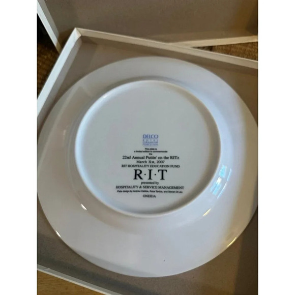 RITz Mediterranean College collectible plate - Picture 6 of 7